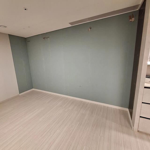 걸레받이몰딩교체시기 시공 현장 사진